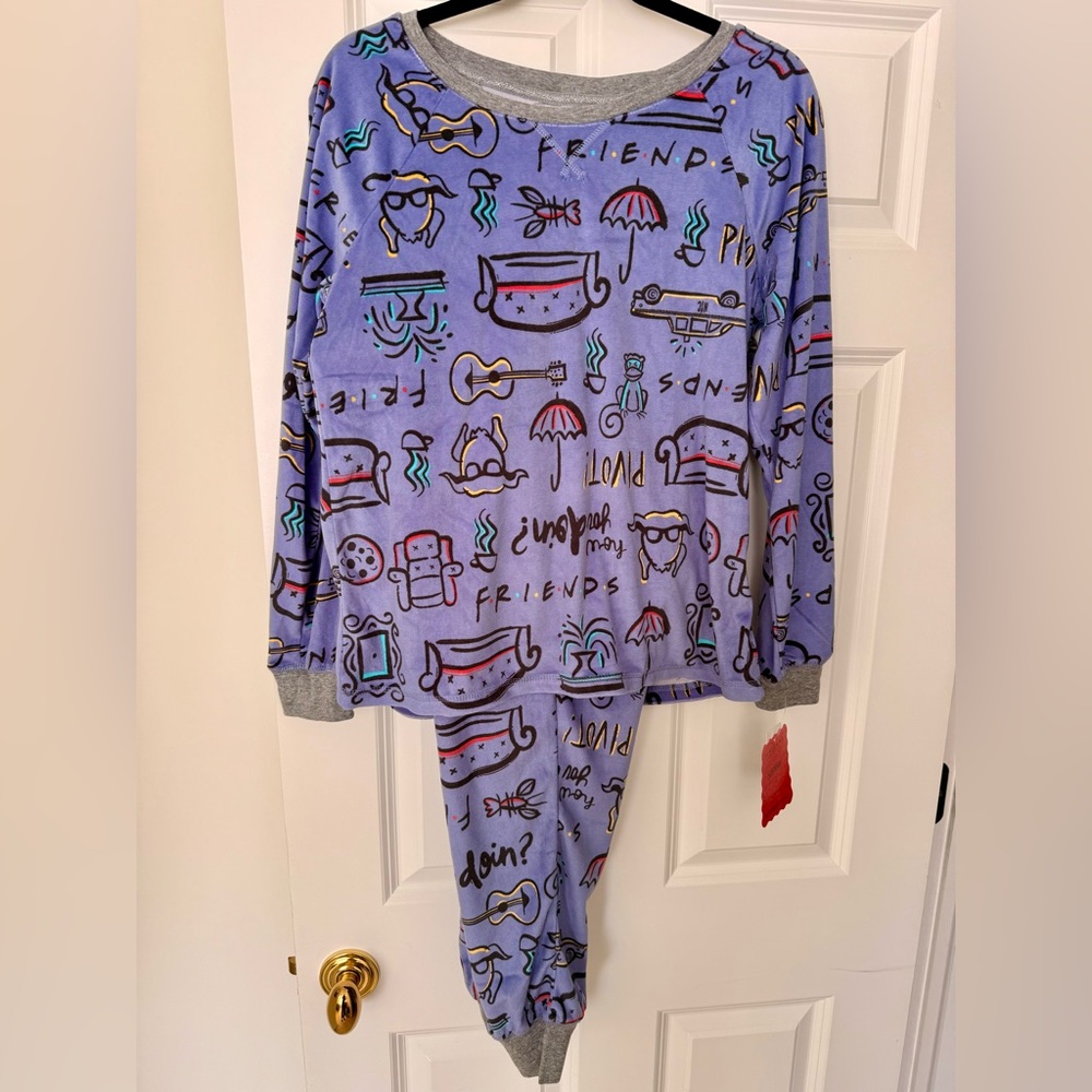 FRIENDS TV show theme patterned Women’s Pajamas
